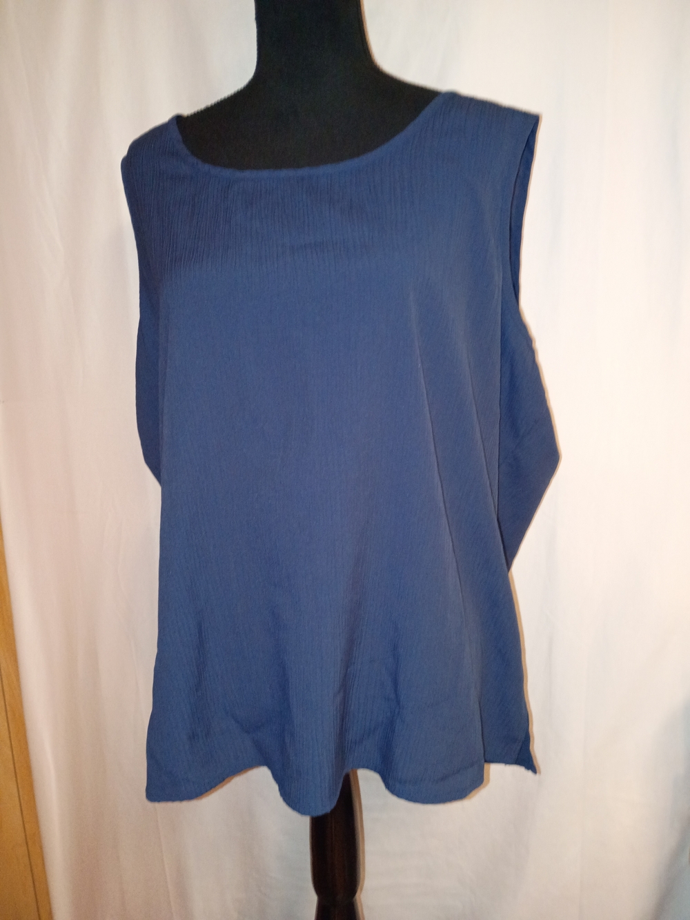 Islander Navy Blue Sleeveless Boatneck Tank Top